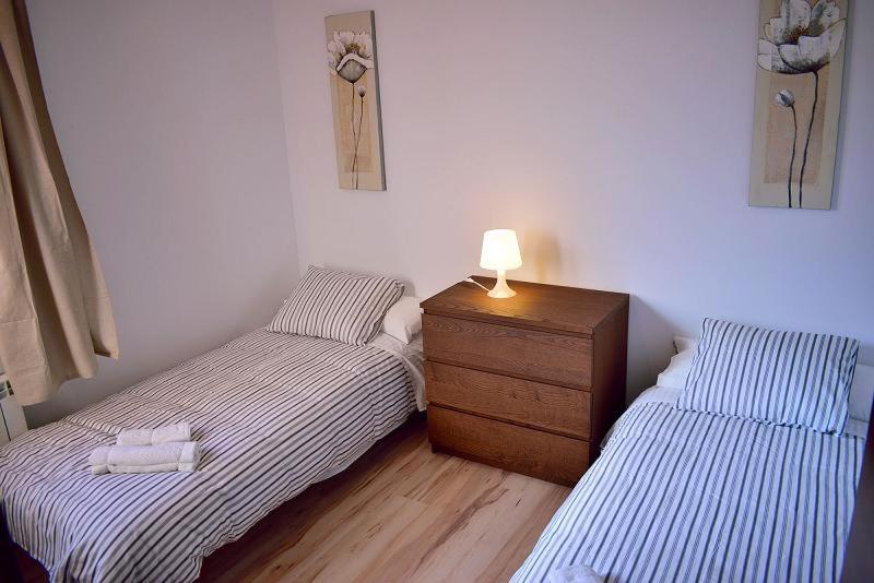 Casa El Parral 2 Dormitorios A 30 Min De Astun Y Candanchu 산타크루즈드라세로스 외부 사진