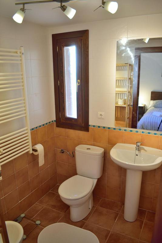 Casa El Parral 2 Dormitorios A 30 Min De Astun Y Candanchu 산타크루즈드라세로스 외부 사진